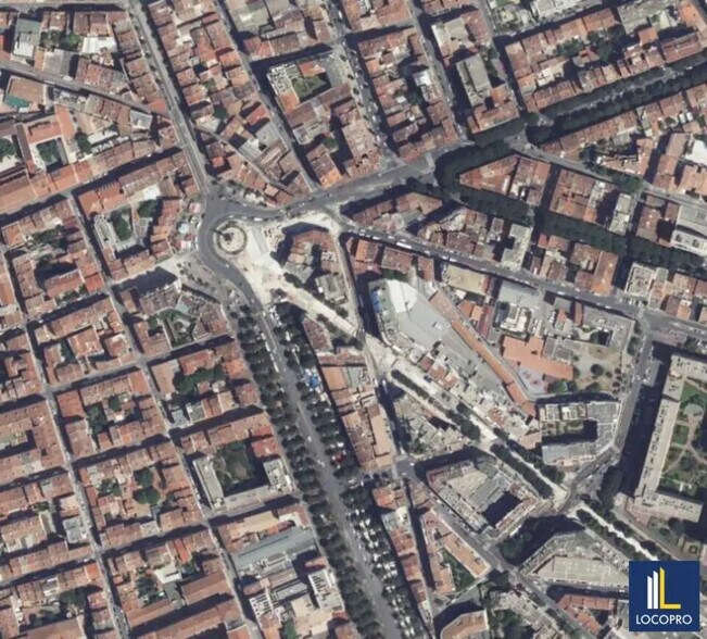 Local commercial dans Marseille à louer - Photo de l’immeuble – Image 2 sur 4