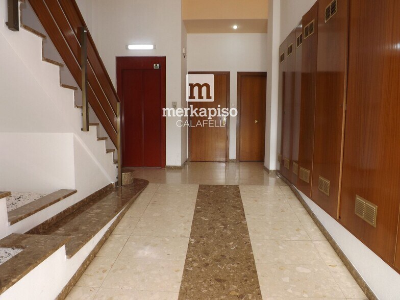 Immeuble residentiel dans El Vendrell, Tarragona à vendre - Photo intérieure – Image 3 sur 4