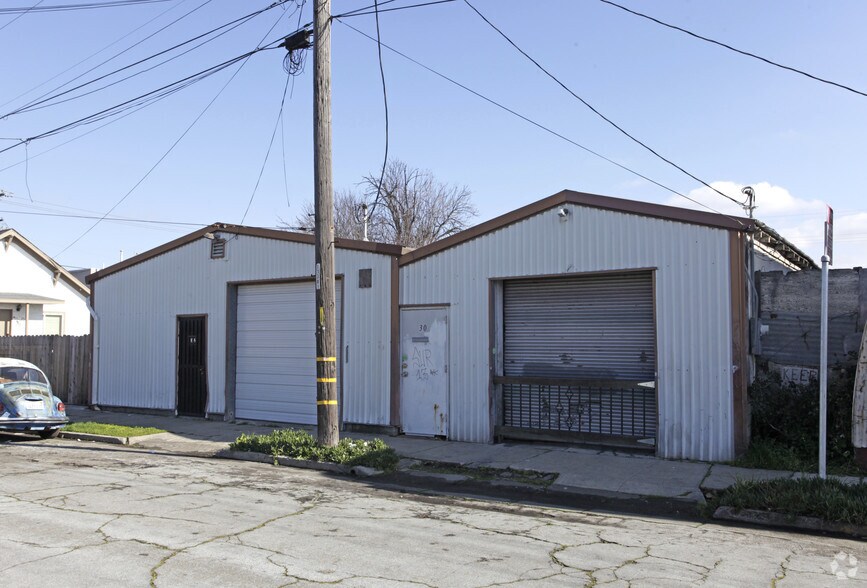 30-32 9th St, Richmond, CA à vendre - Photo principale – Image 1 sur 16