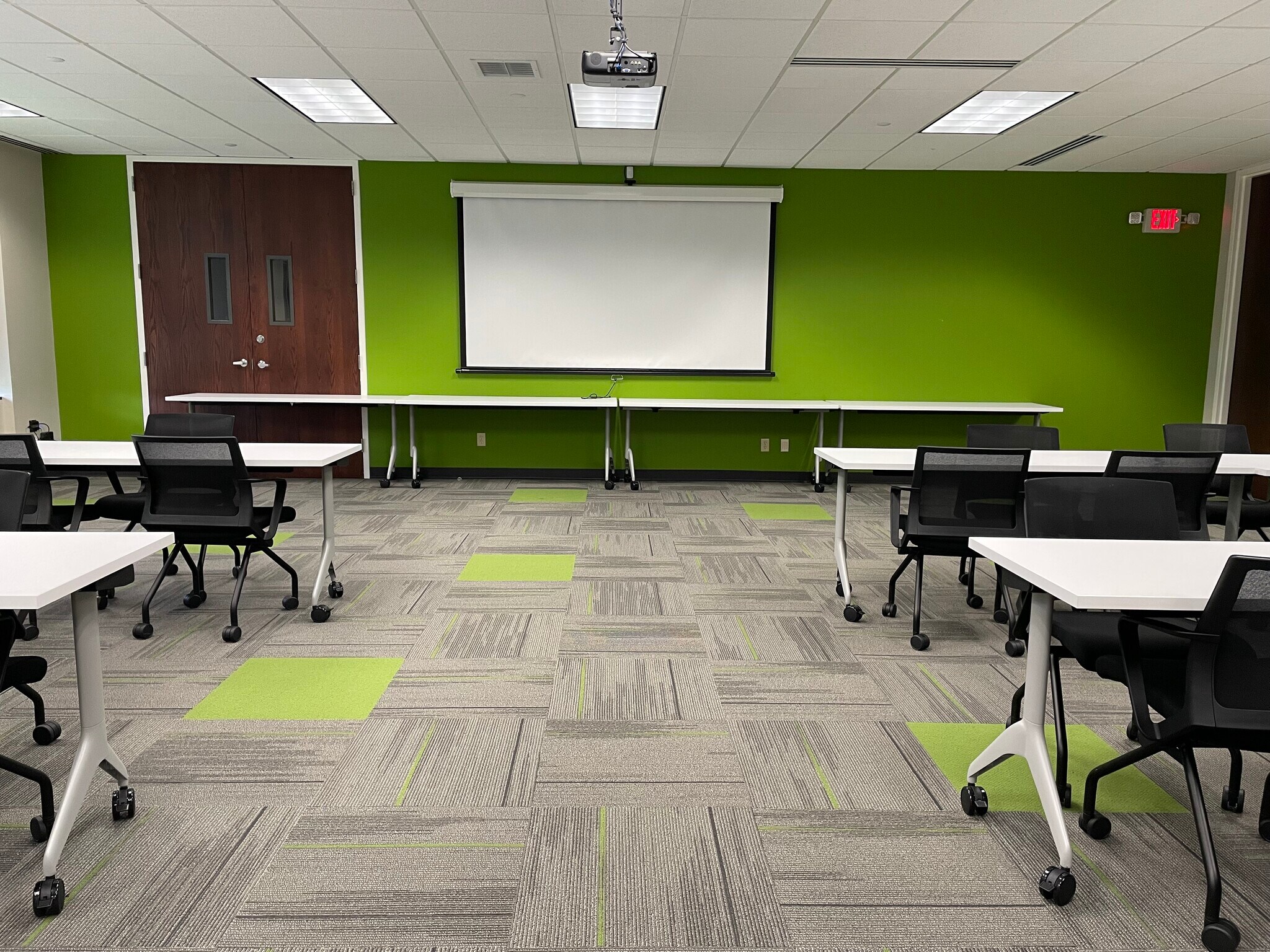 11492 Bluegrass Pky, Louisville, KY à louer Photo intérieure– Image 1 sur 4