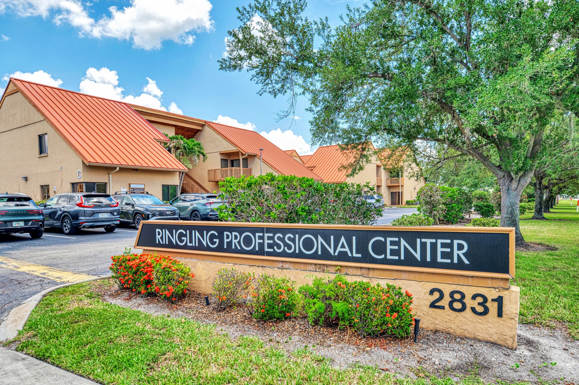 2831 Ringling Blvd, Sarasota, FL à vendre Photo de l’immeuble– Image 1 sur 27