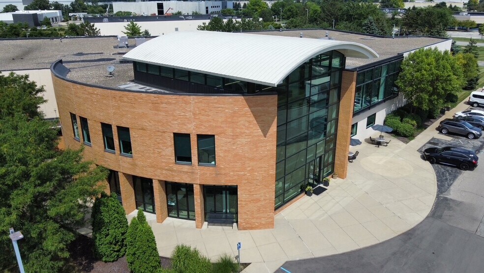 12000 Exit 5 Pky, Fishers, IN à vendre - Photo de l’immeuble – Image 2 sur 21