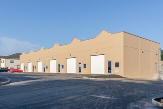 Plus de détails pour 130 S Main St, Marlboro, NJ - Local d'activités à louer