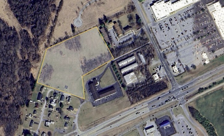 Jefferson Ter, Charles Town, WV à vendre Photo principale– Image 1 sur 2