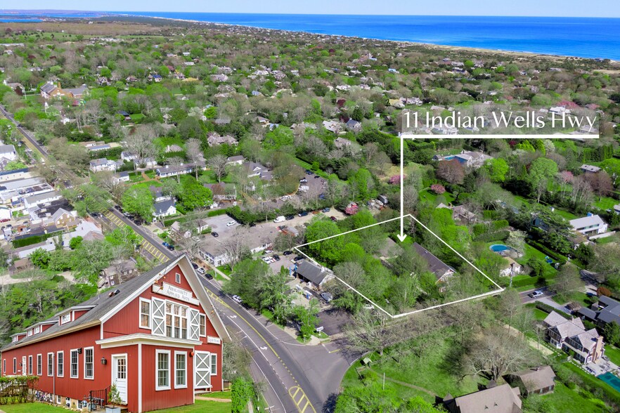 PREMIER AMAGANSETT COMMERCIAL ASSEMBLAGE portefeuille de 2 biens à vendre sur LoopNet.fr - Photo de l’immeuble – Image 2 sur 23