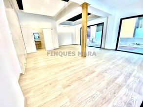 Local commercial dans Sant Boi de Llobregat, Barcelona à louer Plan d’étage– Image 1 sur 6