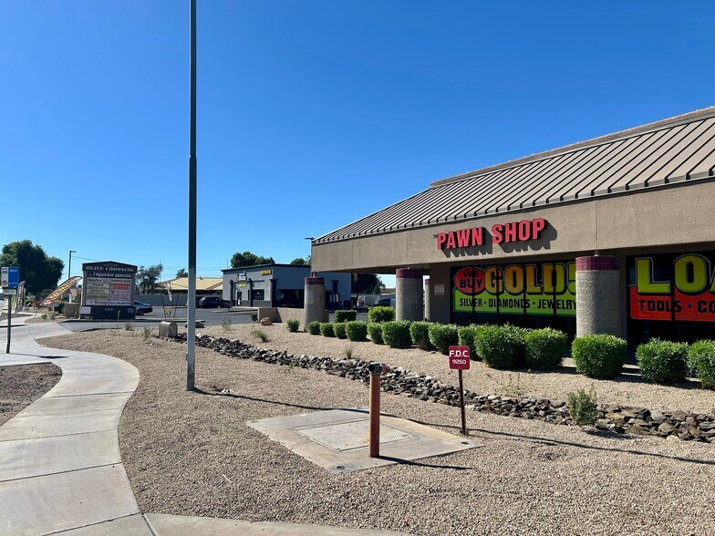 9250 N 43rd Ave, Glendale, AZ à louer - Photo de l’immeuble – Image 2 sur 10