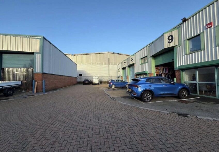 7 Downley Rd, Havant à louer - Photo de l’immeuble – Image 2 sur 2