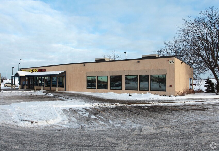 76 NE Northtown Dr, Blaine, MN à vendre - Photo de l’immeuble – Image 1 sur 6