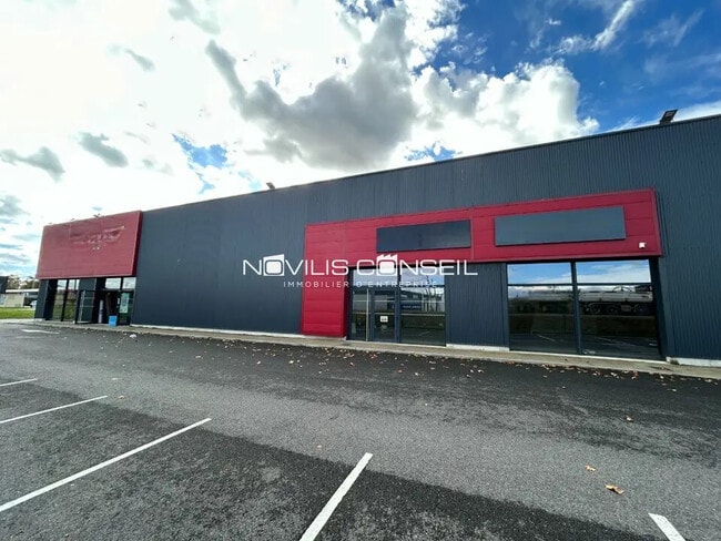 Plus de détails pour Local d'activités à louer