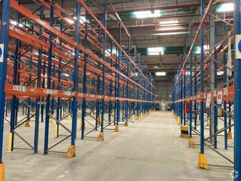 Industriel/Logistique dans Valdemoro, Madrid à louer - Photo de l’immeuble – Image 2 sur 4
