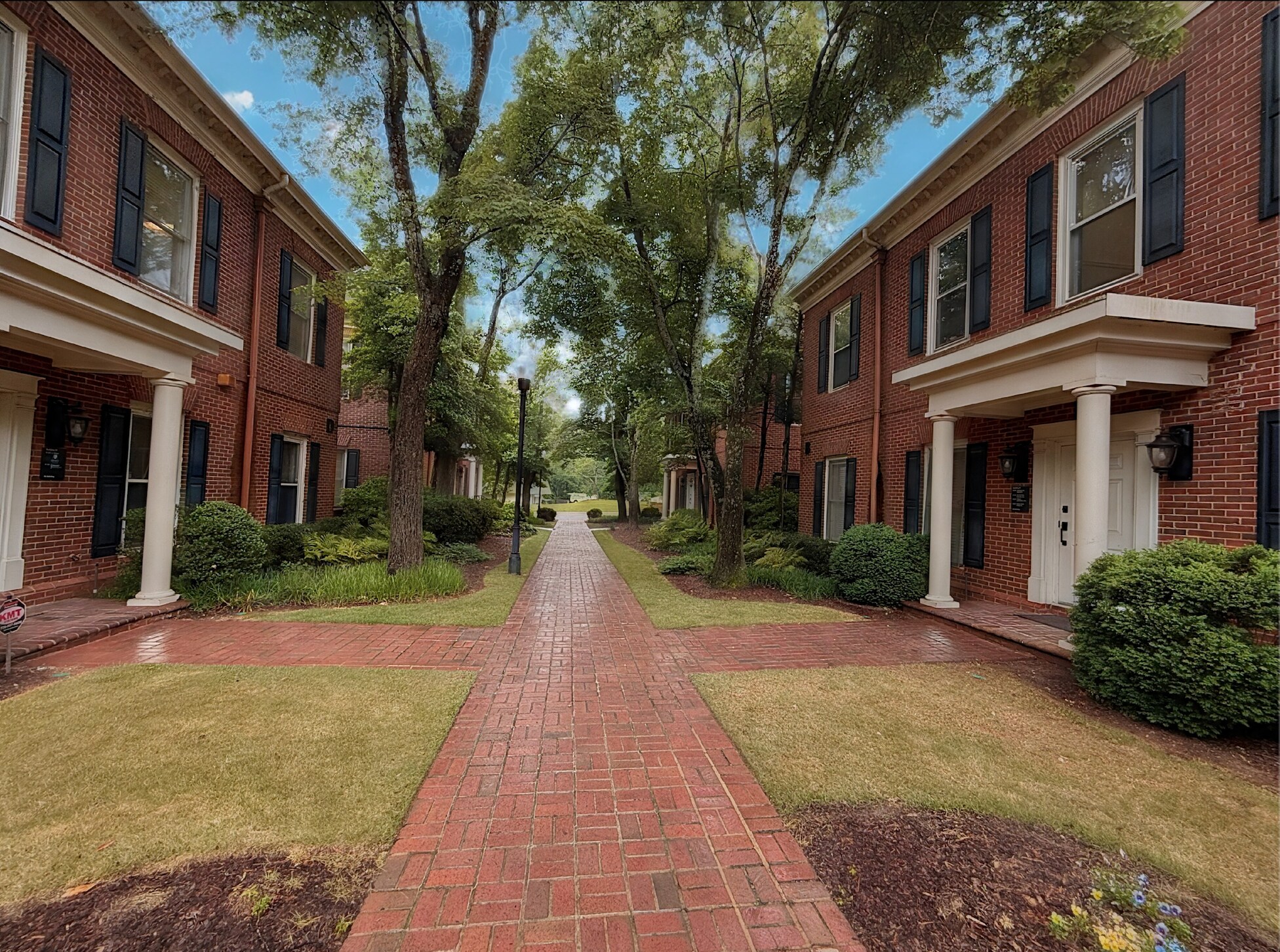 5064 Roswell Rd, Atlanta, GA à vendre Photo principale– Image 1 sur 9