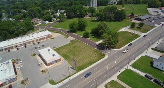 Plus de détails pour 2125 Court St, Pekin, IL - Terrain à vendre
