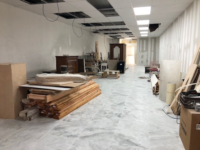 84 School St, Glen Cove, NY à louer Photo intérieure– Image 1 sur 4