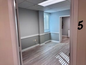 2975 Bee Ridge Rd, Sarasota, FL à louer Photo intérieure– Image 1 sur 4