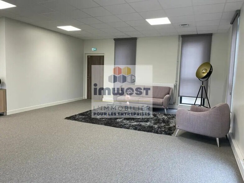 Bureau dans Rennes à vendre - Photo de l’immeuble – Image 3 sur 3