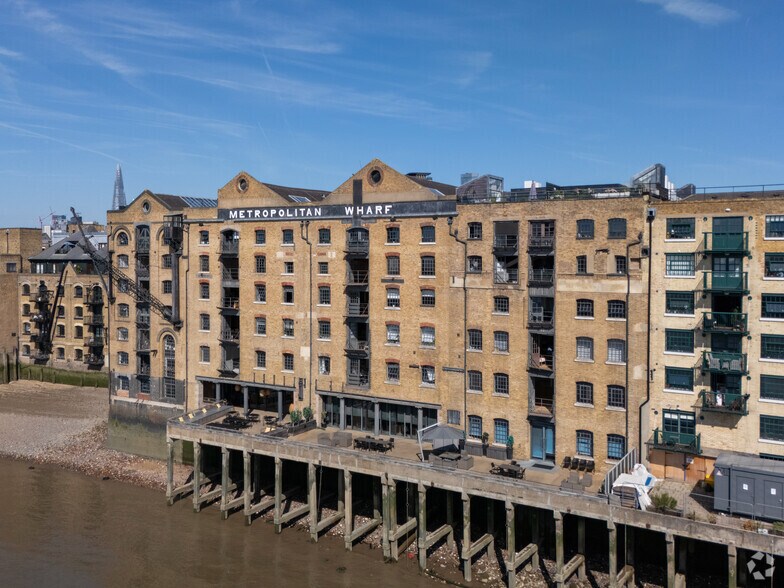 70 Wapping Wall, Londres à louer - Photo principale – Image 1 sur 11