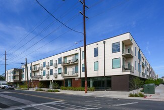 Plus de détails pour 1800 E 4th St, Austin, TX - Logement à vendre