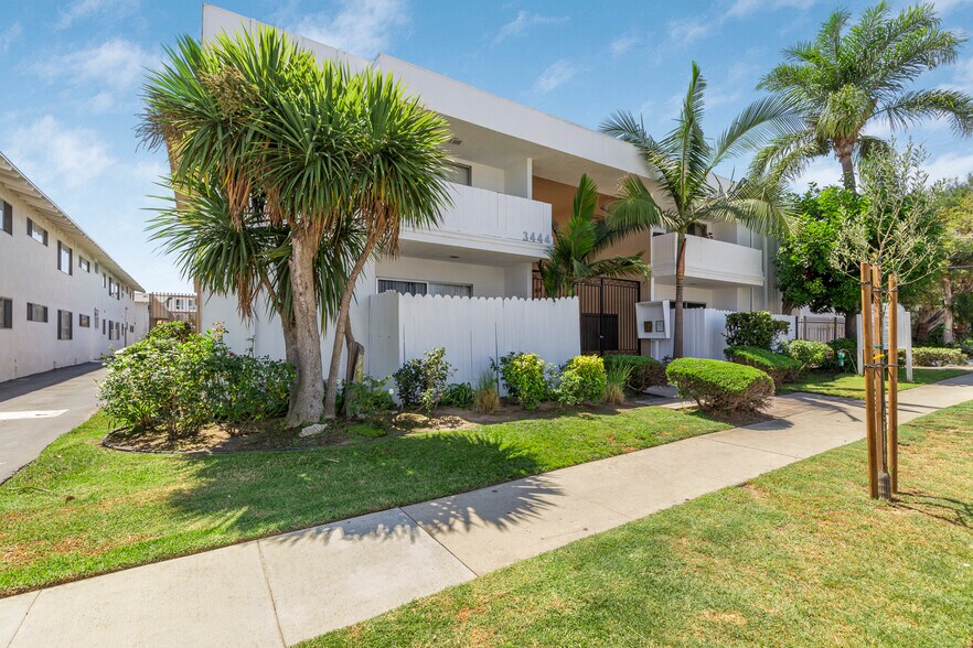 3444 Emerald St, Torrance, CA à vendre - Photo de l’immeuble – Image 3 sur 46