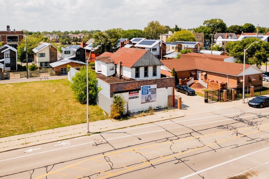 3939 3rd St, Detroit, MI à vendre - Photo de l’immeuble – Image 1 sur 5