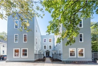 Plus de détails pour 1675 Oxford St, Halifax, NS - Logement à vendre