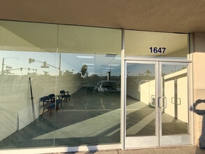1615-1649 W Chapman Ave, Orange, CA à louer Photo intérieure– Image 1 sur 6