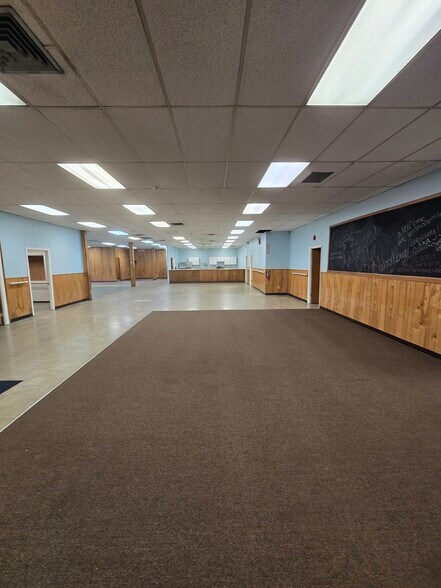 814 N Broad St, Woodbury, NJ à louer - Photo de l’immeuble – Image 2 sur 5