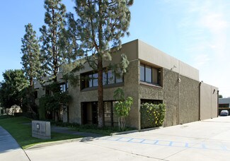 Plus de détails pour 1434-1440 W Taft Ave, Orange, CA - Bureau, Local d'activités à louer