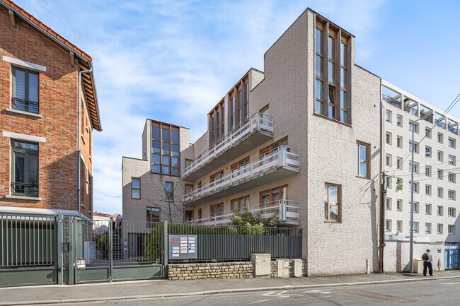 Plus de détails pour 24-26 Avenue Vladimir Ilitch Lenine, Arcueil - Bureau à louer