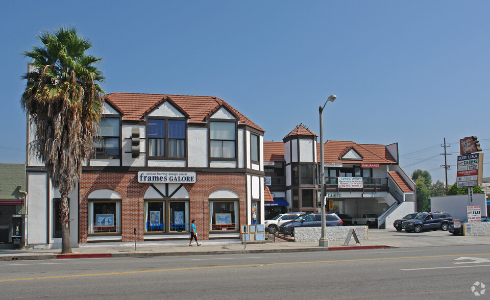 13313-13321 Ventura Blvd, Sherman Oaks, CA à louer - Photo de l’immeuble – Image 3 sur 16