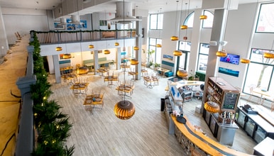 213 Center Ave, Bay City, MI à louer Photo intérieure– Image 2 sur 2