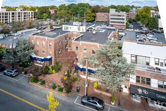 7 Bond St, Great Neck, NY - Vue aérienne  vue de carte