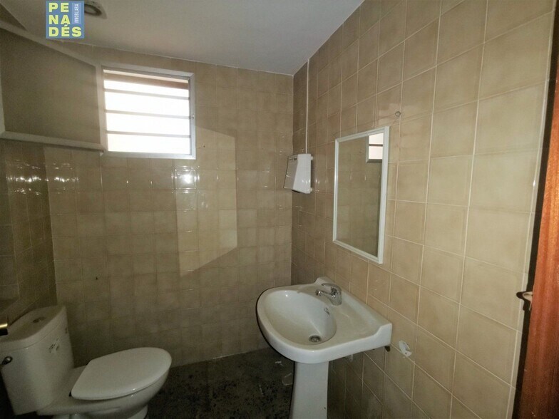 Local commercial dans Ontinyent, Valencia à louer - Photo de l’immeuble – Image 2 sur 6