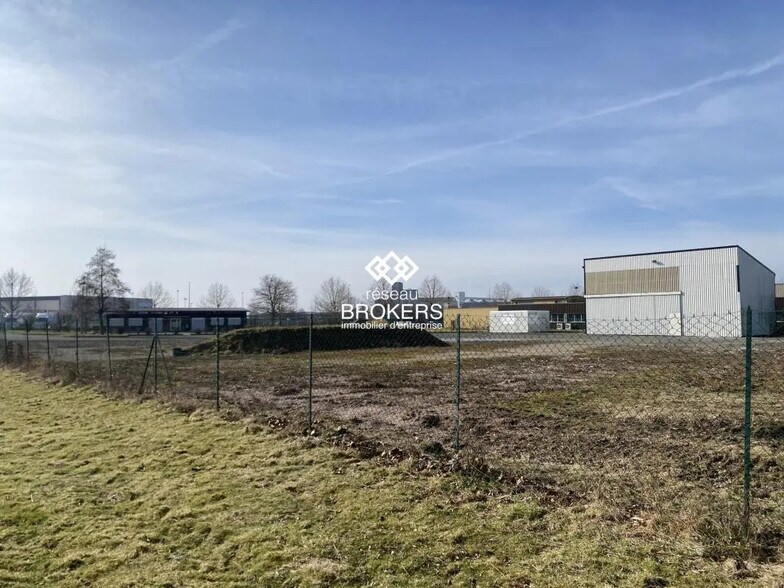Terrain dans Varennes-sur-Allier à vendre - Photo de l’immeuble – Image 2 sur 4