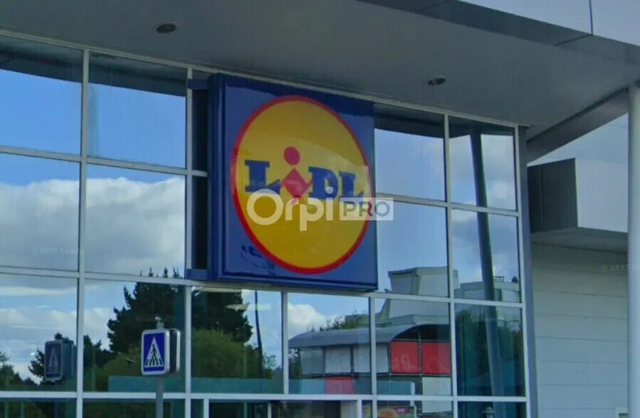 Local commercial dans Saint-Herblain à louer - Photo de l’immeuble – Image 1 sur 3