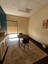 580 N Wilma Ave, Ripon, CA à louer Photo intérieure– Image 2 sur 2