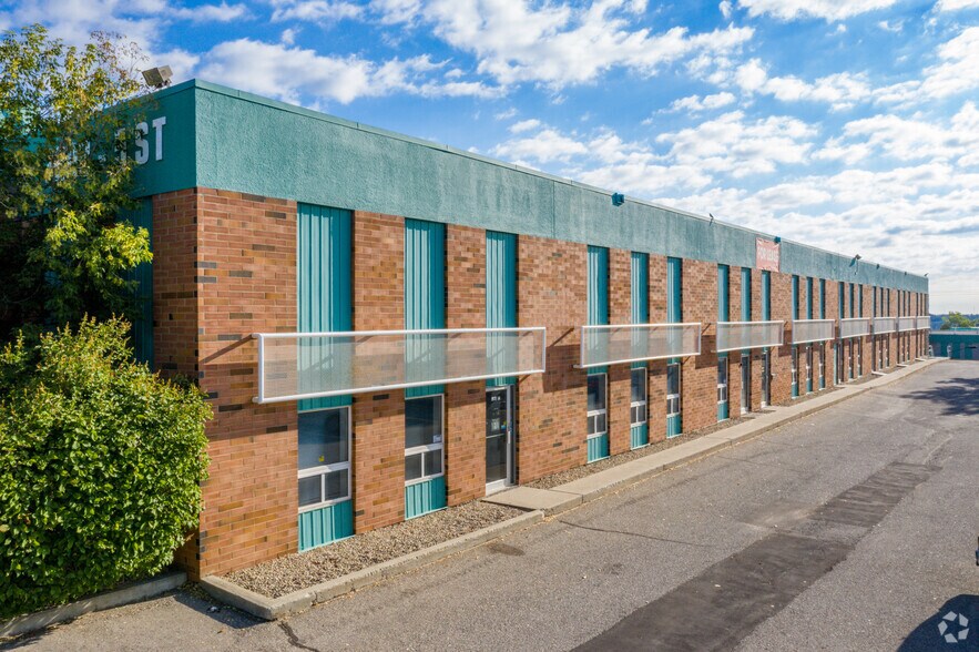 7005 6 St SE, Calgary, AB à louer - Photo de l’immeuble – Image 1 sur 5