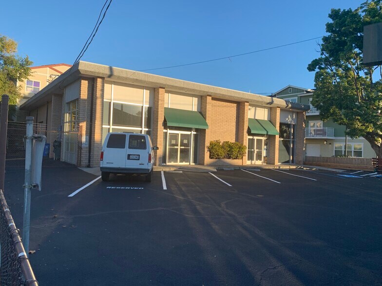 716-718 Frederick St, Santa Cruz, CA à louer - Photo de l’immeuble – Image 2 sur 3