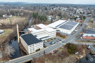 221 Pine St, Florence, MA - Vue aérienne  vue de carte - Image1