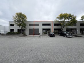 2421-2431 Canoe Ave, Coquitlam, BC à louer Photo intérieure– Image 1 sur 9