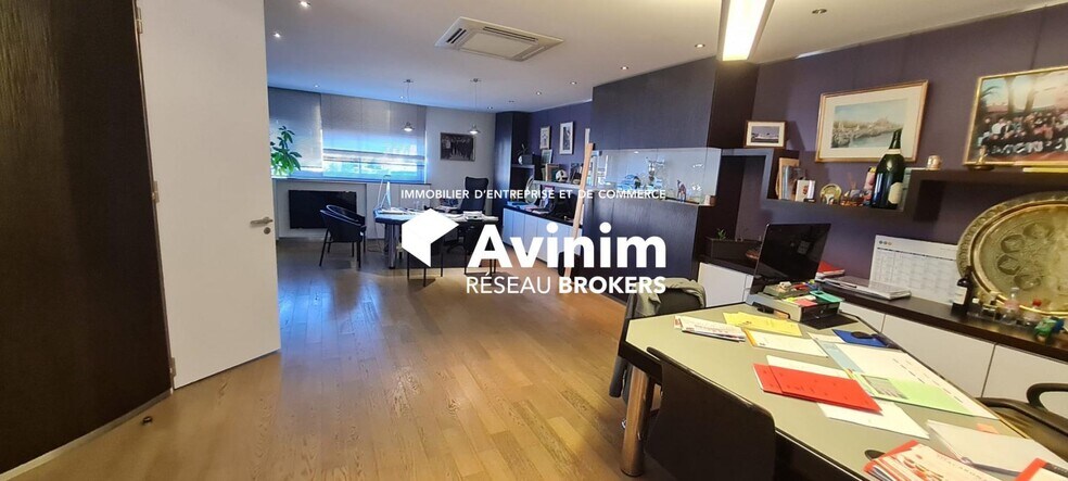 Bureau dans Lisieux à vendre - Photo intérieure – Image 2 sur 5