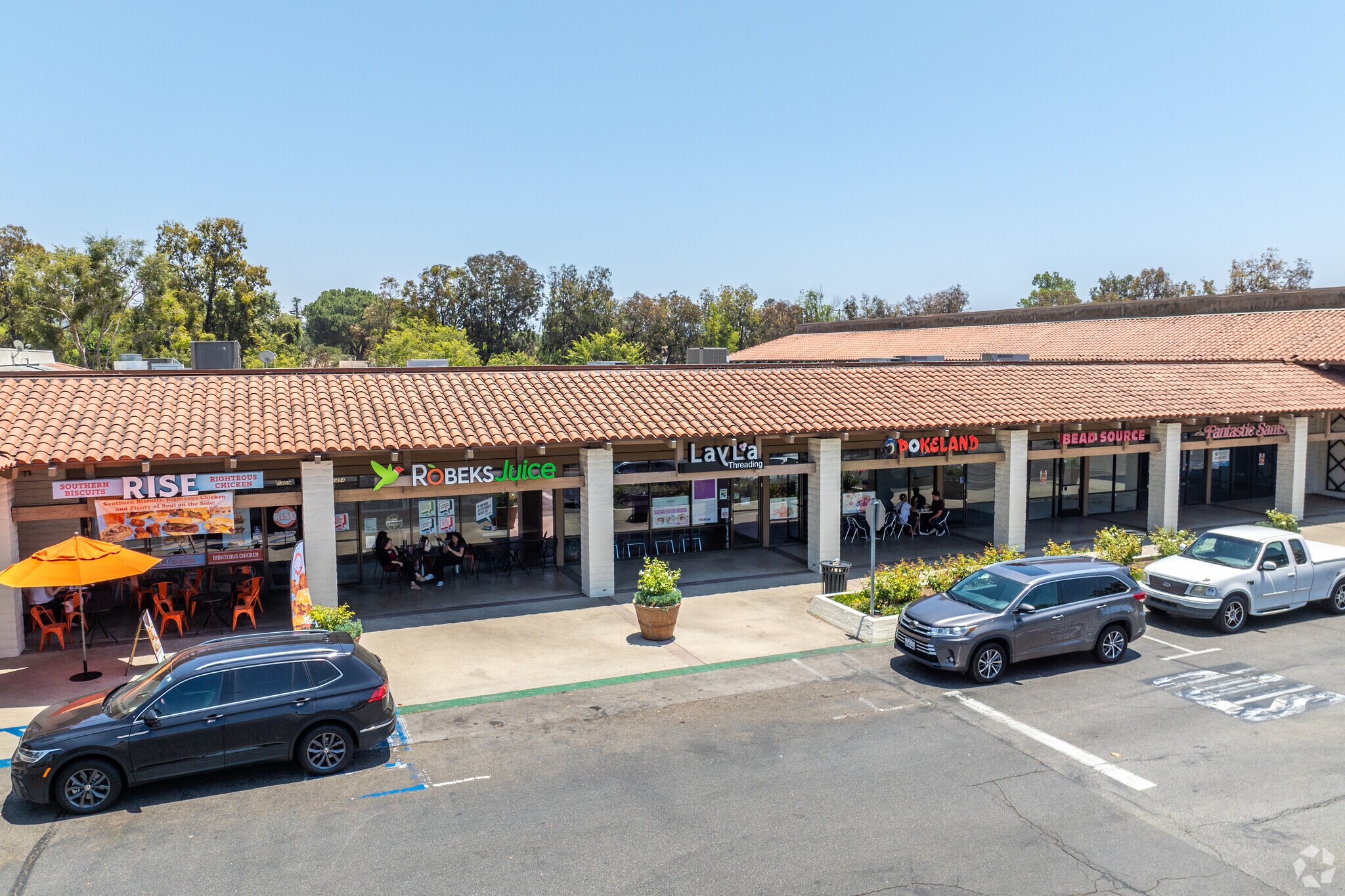 1336-1416 N Moorpark Rd, Thousand Oaks, CA à vendre Photo principale– Image 1 sur 6