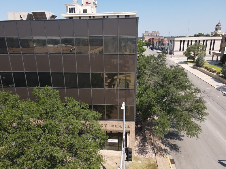 333 W Main St, Ardmore, OK à vendre - Photo de l’immeuble – Image 2 sur 17