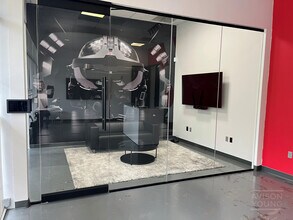 2501 Discovery Dr, Orlando, FL à louer Photo intérieure– Image 2 sur 8