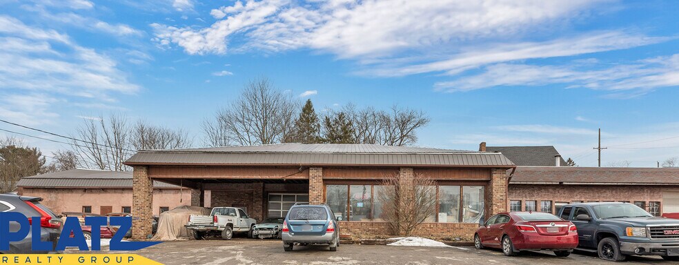 917 N Main St, Hubbard, OH à vendre - Photo de l’immeuble – Image 3 sur 12