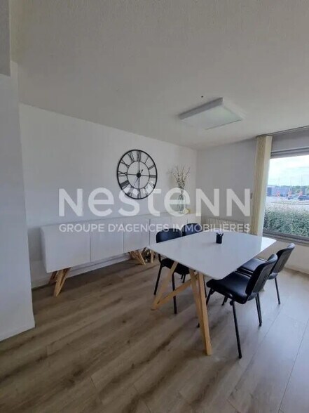 Bureau dans Vannes à louer - Photo de l’immeuble – Image 3 sur 4