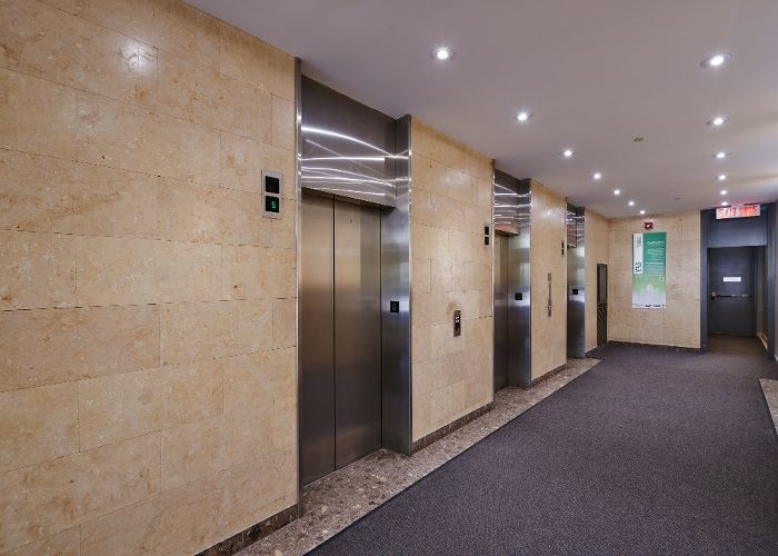 50 Queen St N, Kitchener, ON à louer - Photo intérieure – Image 3 sur 10