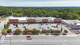 Plus de détails pour 2703 W Gate City Blvd, Greensboro, NC - Local commercial à louer