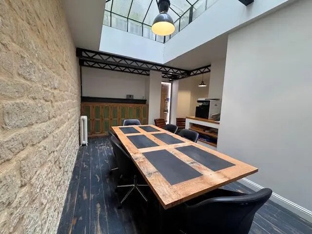 Bureau dans Paris à louer - Photo de l’immeuble – Image 2 sur 5