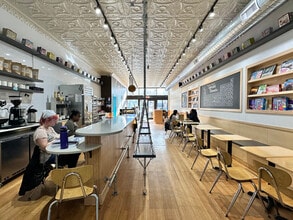 613-619 E Liberty St, Ann Arbor, MI à louer Photo intérieure– Image 2 sur 4